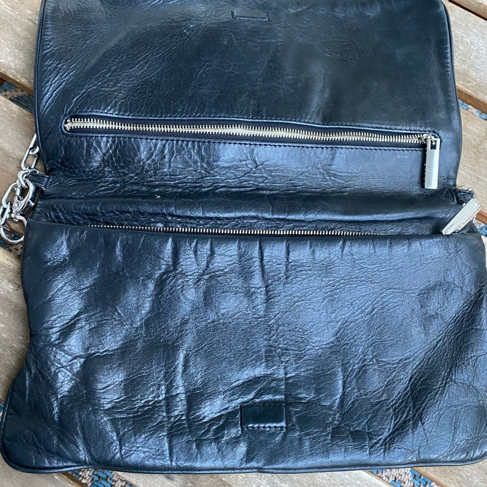 Authentic Tory Burch Reva  Clutch - Picture 4 of 9